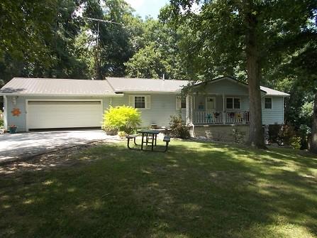 2655 E TWO HUNDRED ROAD, PANA, IL 62557, photo 1